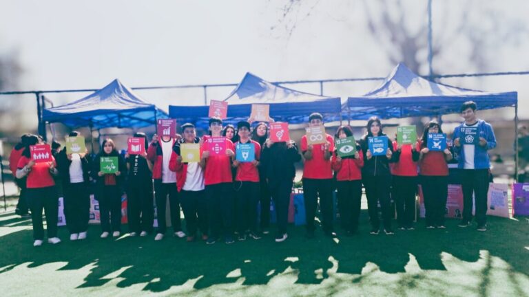 El Liceo Bicentenario Hermanos Sotomayor Baeza celebra su III Feria Sostenible “El Poder es Tuyo”